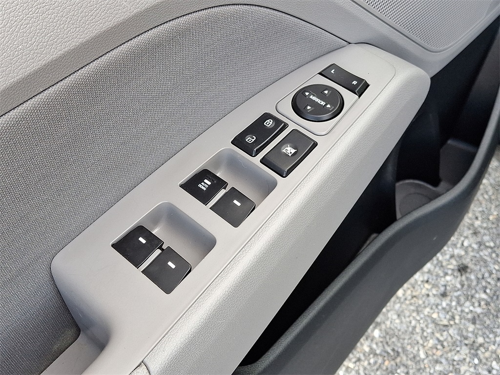 2019 Hyundai Elantra SEL - Photo 14
