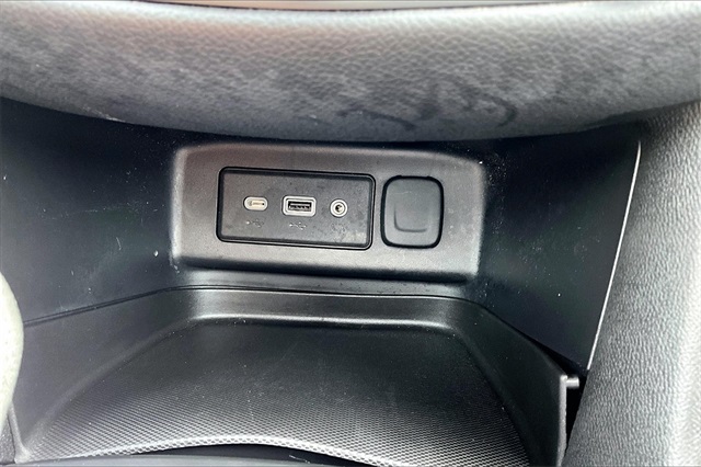 2021 Chevrolet Equinox LT - Photo 29
