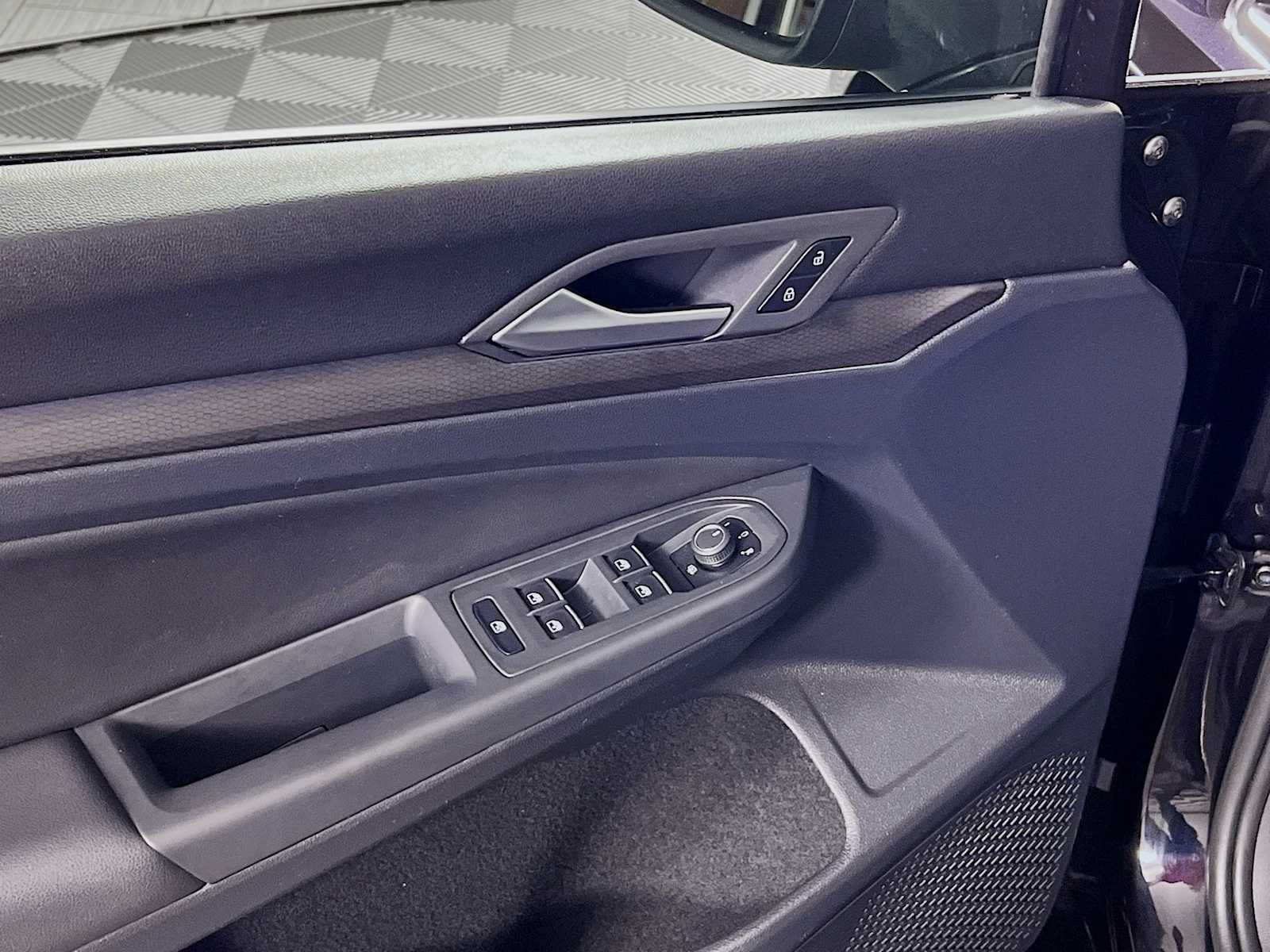 2022 Volkswagen Golf GTI SE - Photo 17