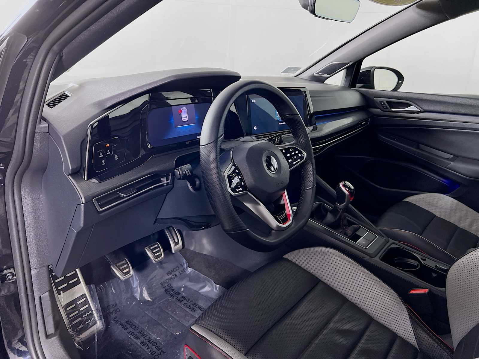 2022 Volkswagen Golf GTI SE - Photo 9