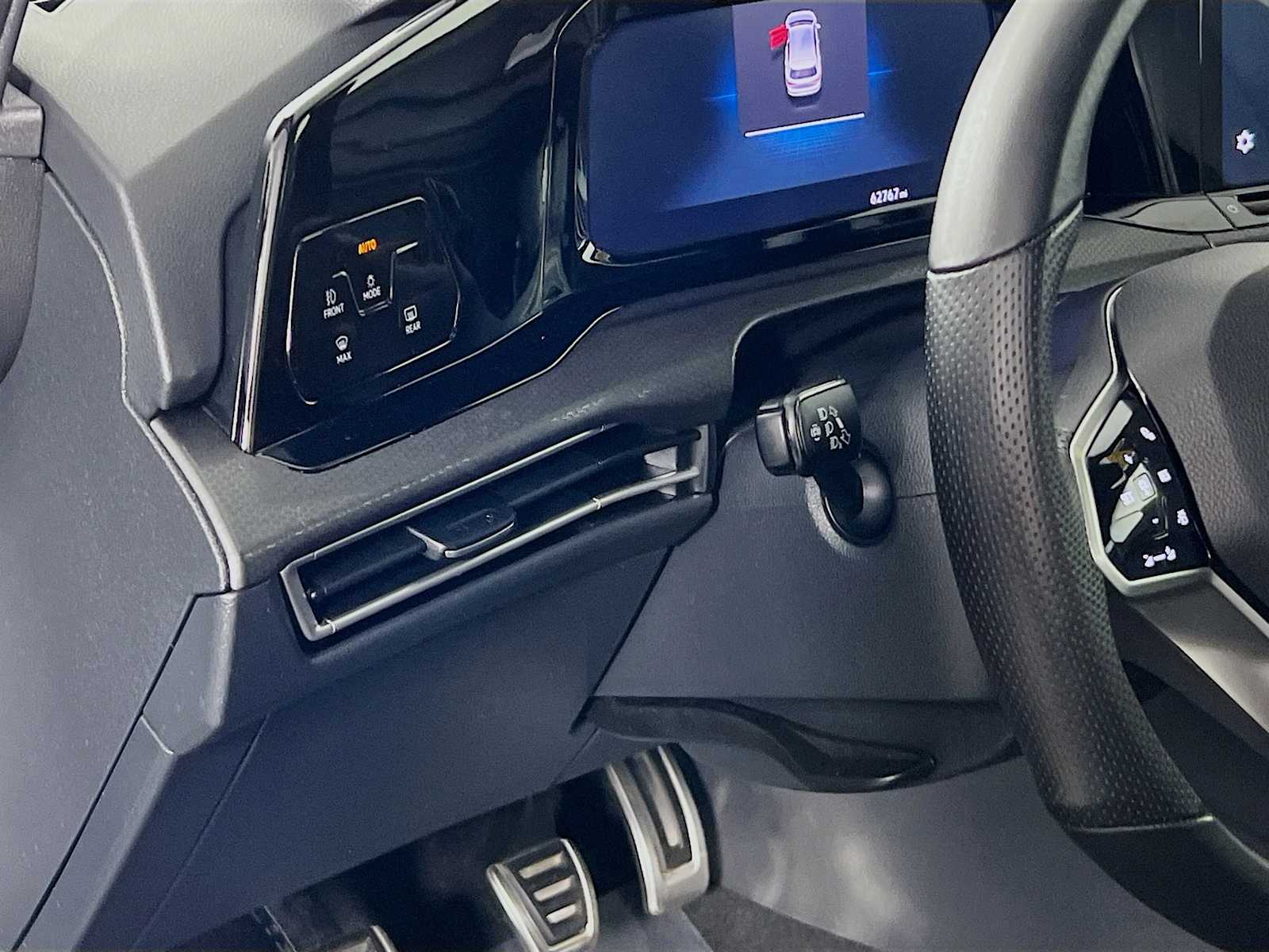 2022 Volkswagen Golf GTI SE - Photo 10