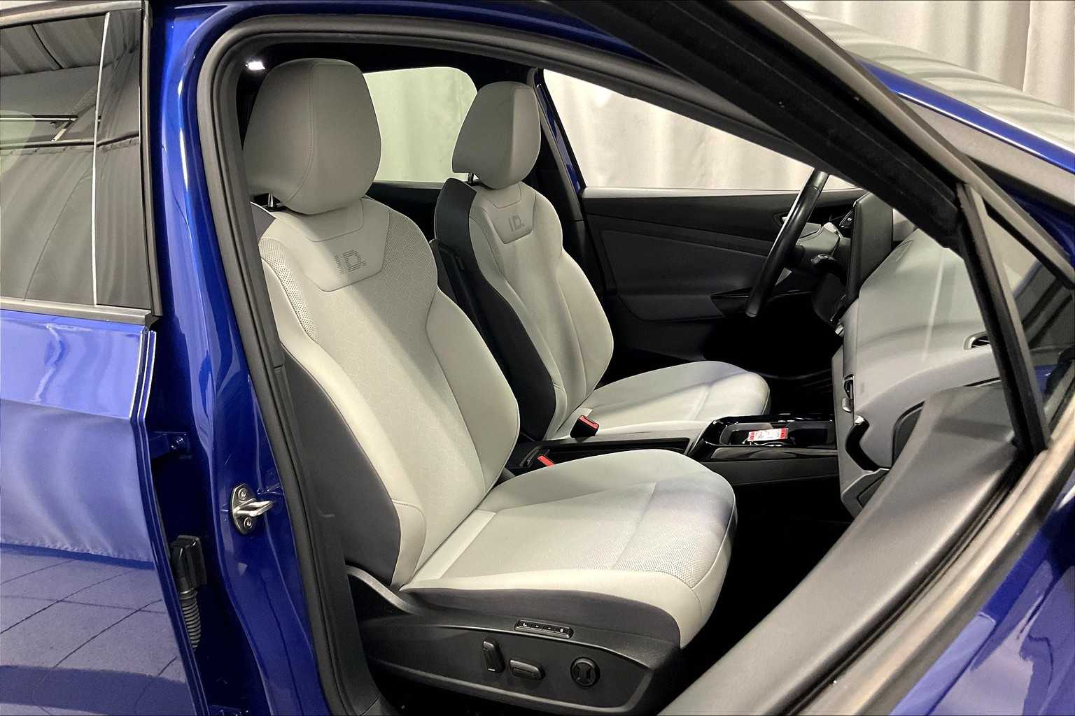 2021 Volkswagen ID.4 Pro S - Photo 11
