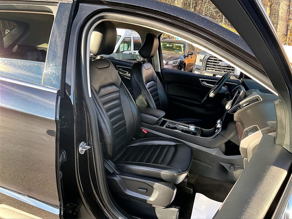 2024 Ford Edge SEL - Photo 11