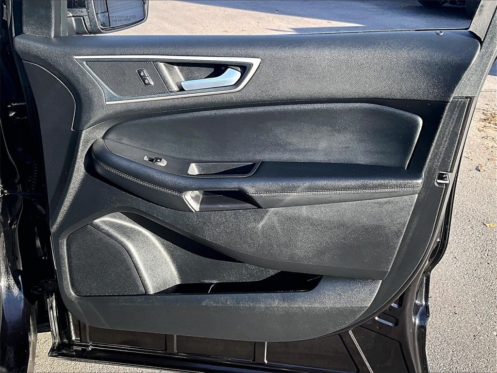 2024 Ford Edge SEL - Photo 12