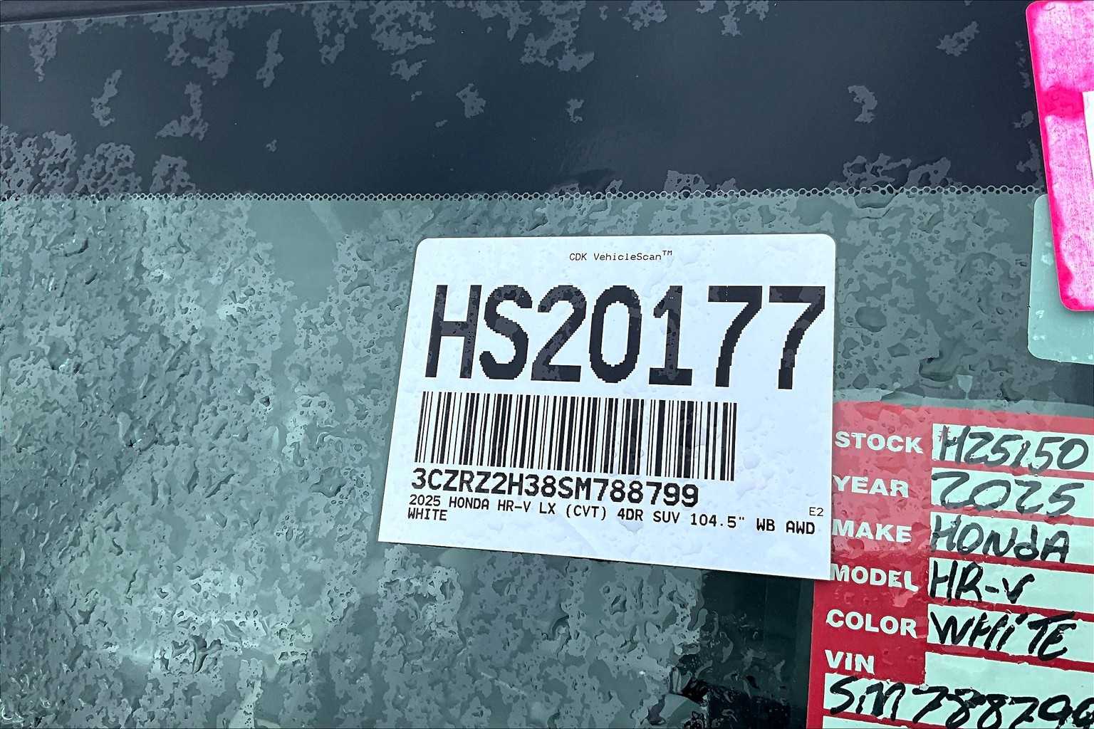 2025 Honda HR-V LX - Photo 18