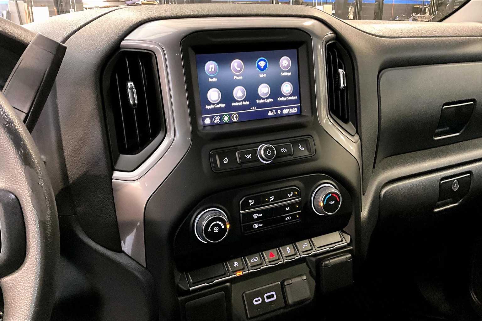 2022 Chevrolet Silverado 1500 LTD Custom - Photo 18