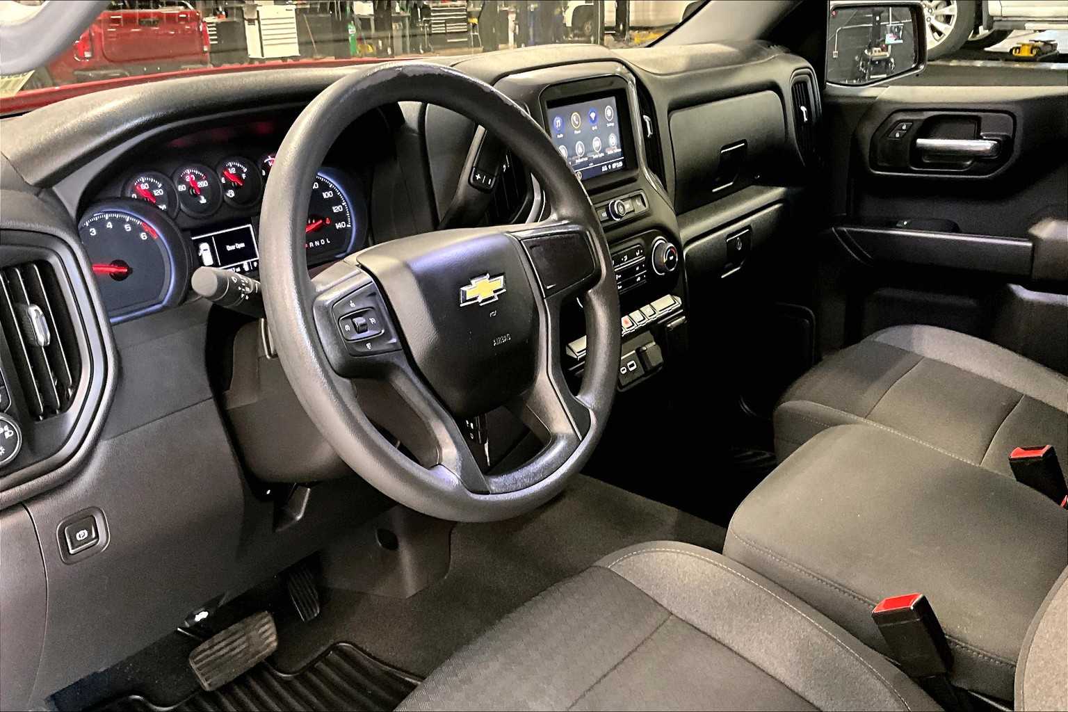 2022 Chevrolet Silverado 1500 LTD Custom - Photo 8