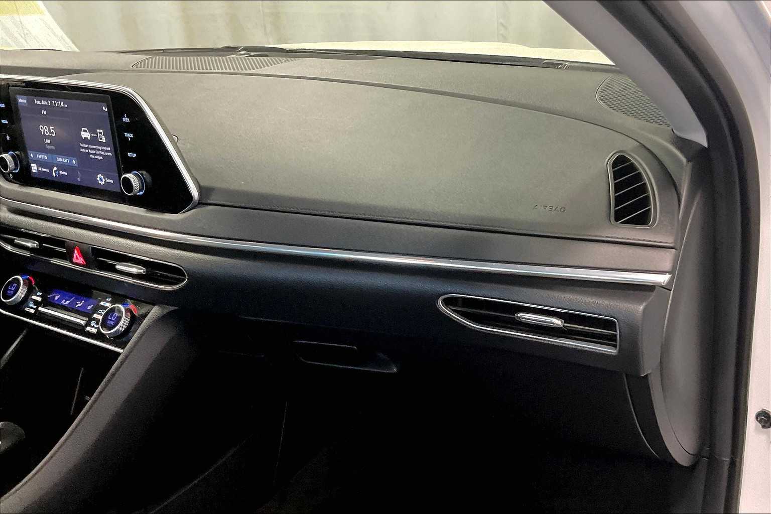 2022 Hyundai Sonata SEL - Photo 13