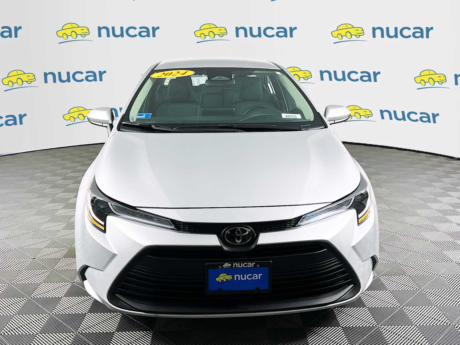 2024 Toyota Corolla LE - Photo 2