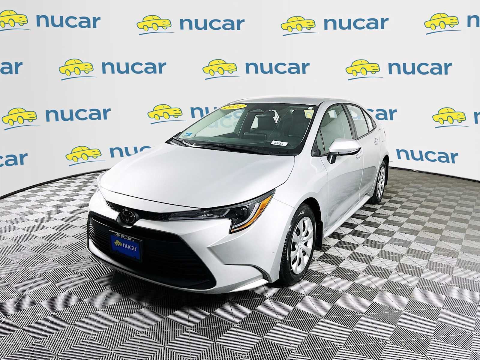 2024 Toyota Corolla LE - Photo 3