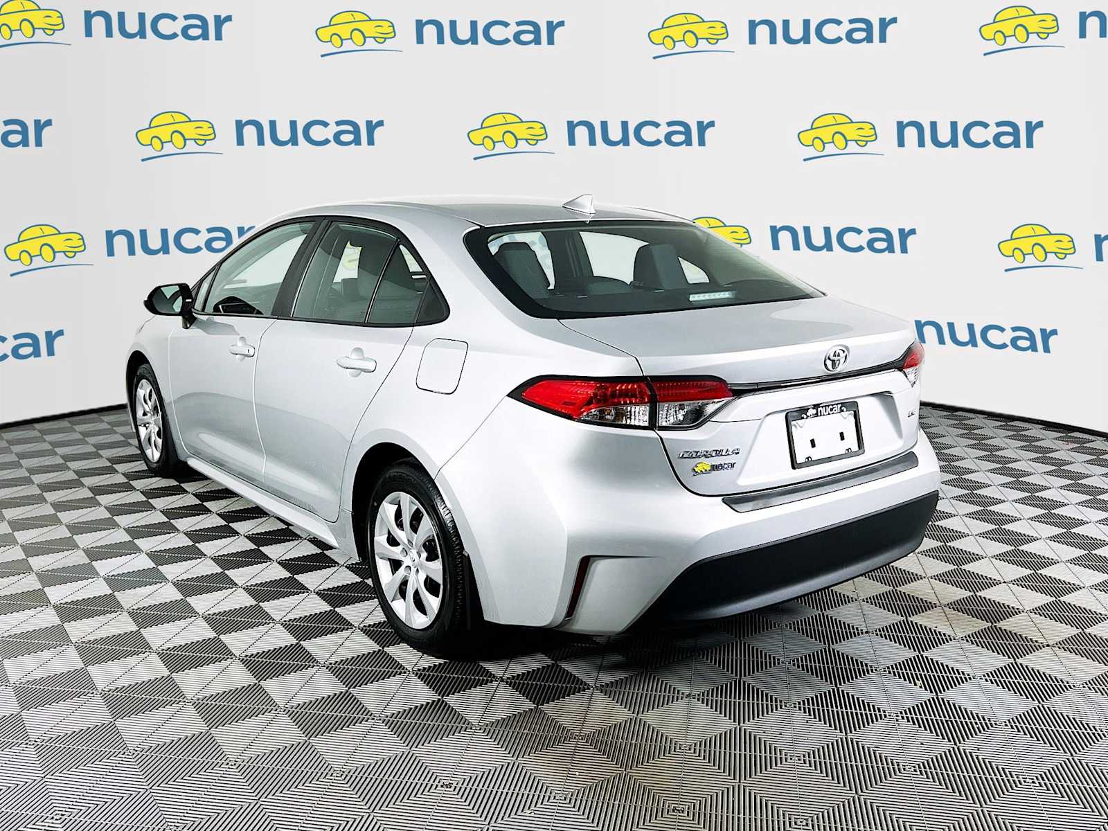 2024 Toyota Corolla LE - Photo 5