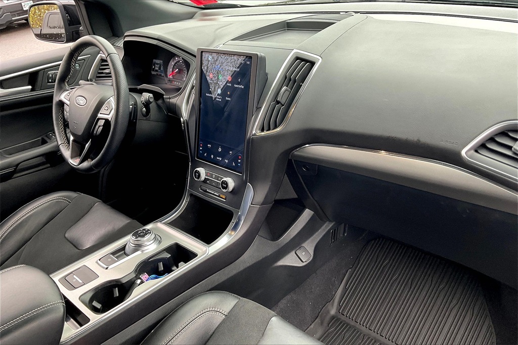 2022 Ford Edge ST - Photo 13