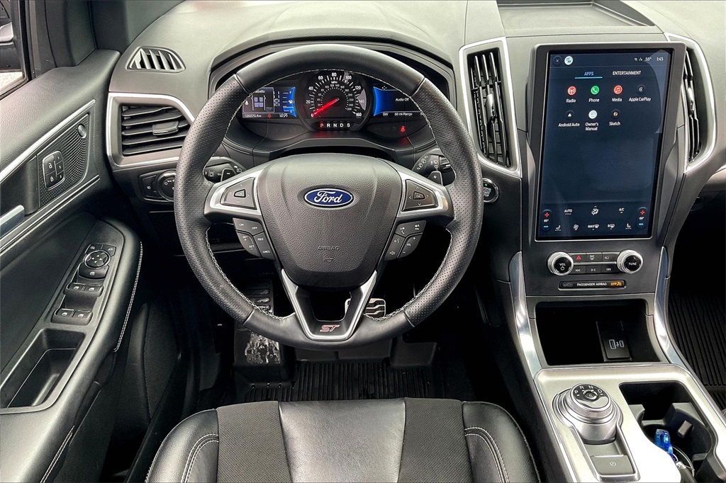 2022 Ford Edge ST - Photo 16
