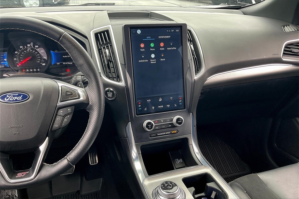 2022 Ford Edge ST - Photo 17