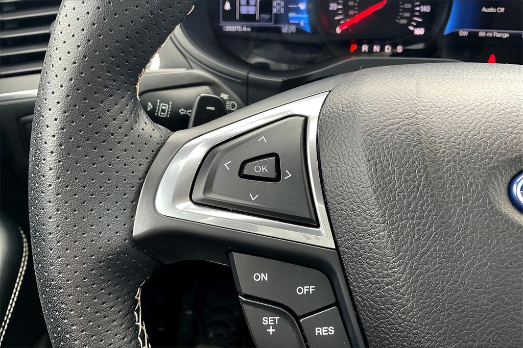 2022 Ford Edge ST - Photo 21