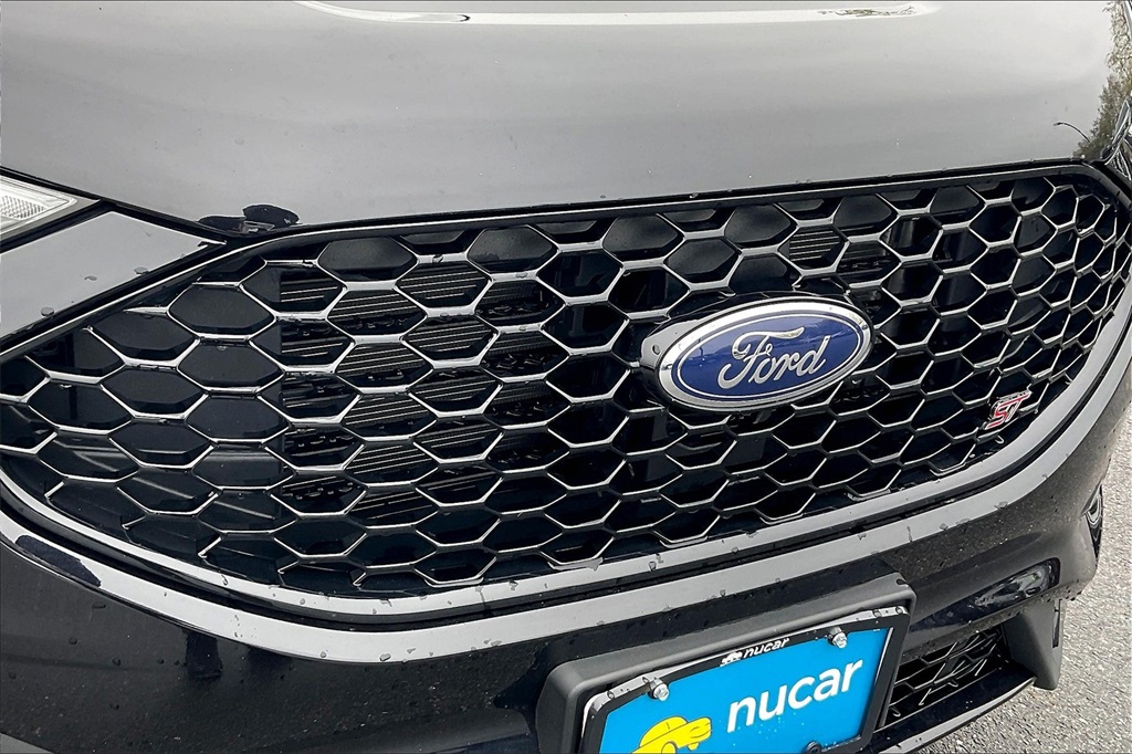 2022 Ford Edge ST - Photo 28