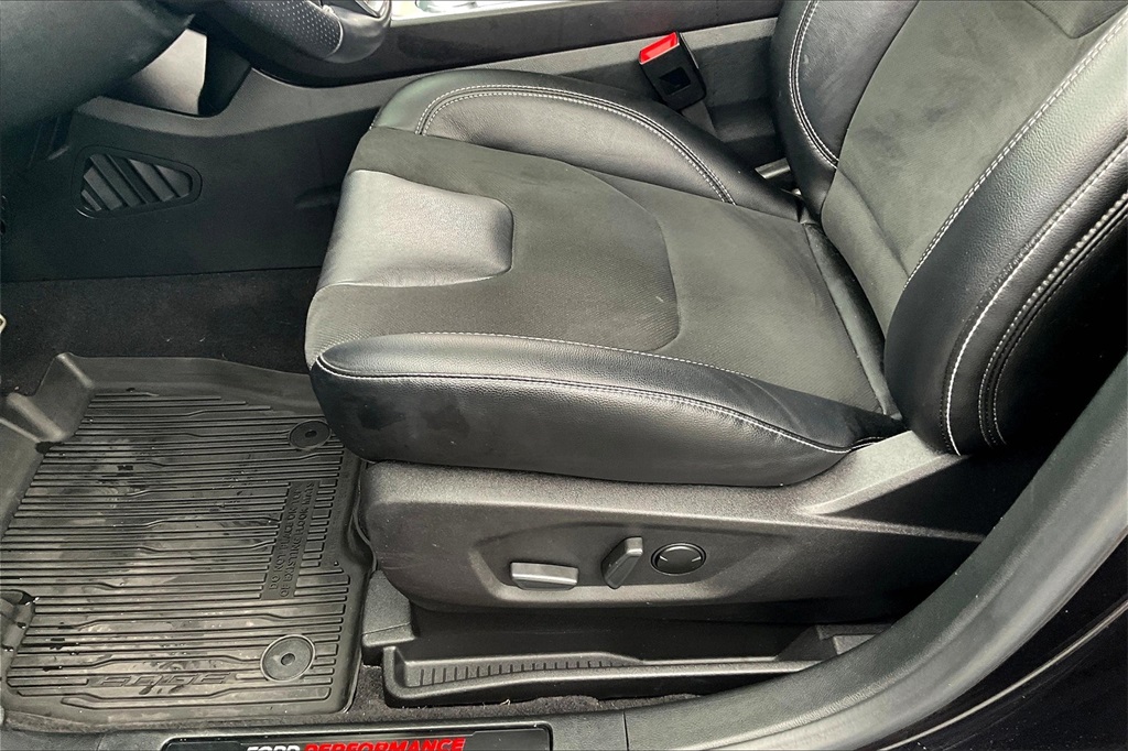 2022 Ford Edge ST - Photo 32