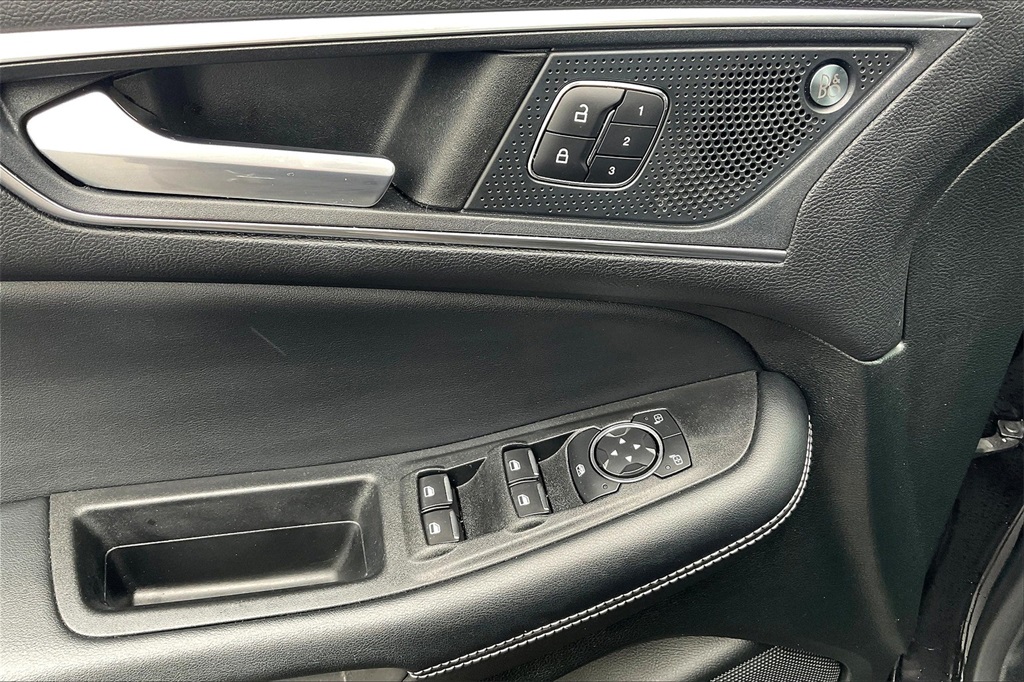 2022 Ford Edge ST - Photo 36