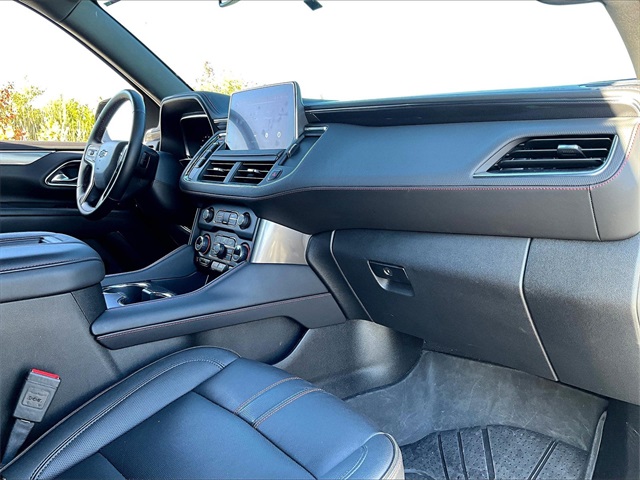 2024 Chevrolet Suburban RST - Photo 13