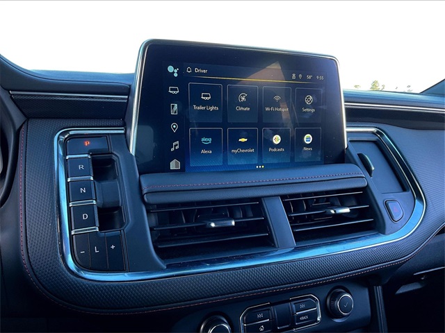 2024 Chevrolet Suburban RST - Photo 19