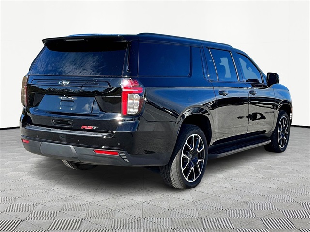 2024 Chevrolet Suburban RST - Photo 6