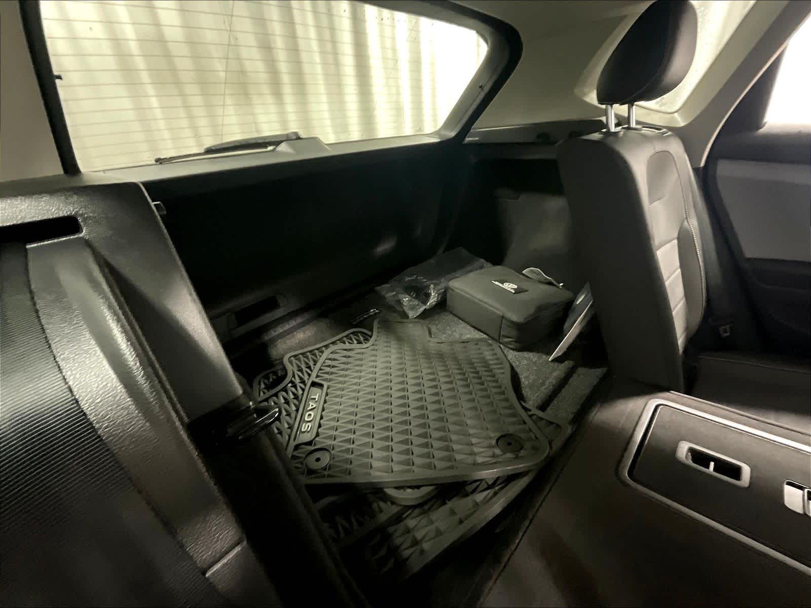 2022 Volkswagen Taos SE - Photo 17