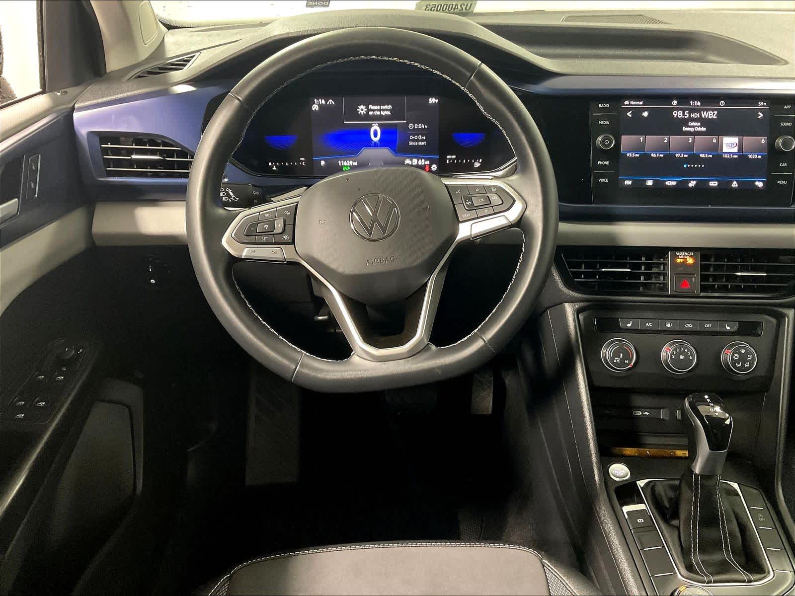 2022 Volkswagen Taos SE - Photo 18