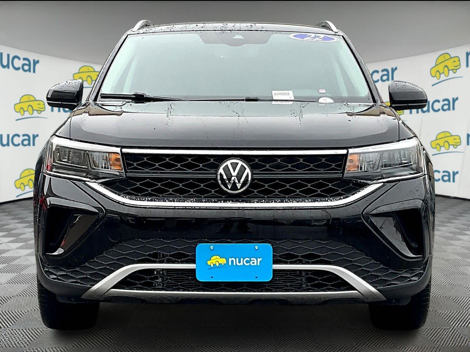 2022 Volkswagen Taos SE - Photo 2