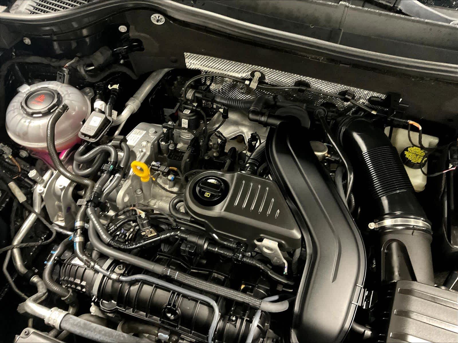 2022 Volkswagen Taos SE - Photo 35