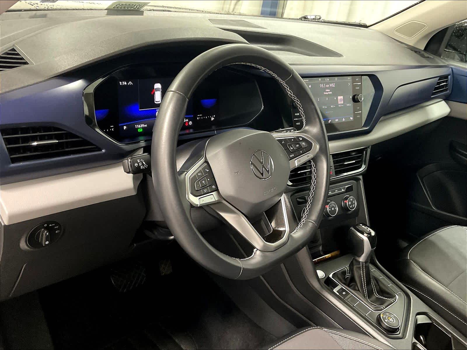 2022 Volkswagen Taos SE - Photo 8