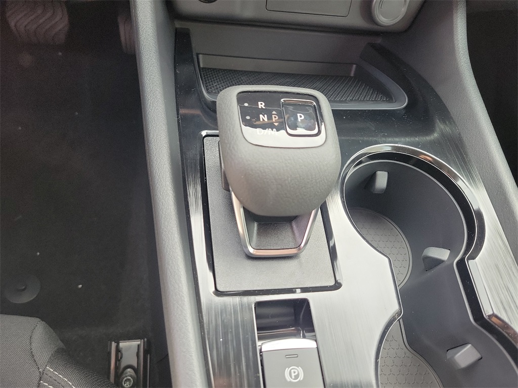 2025 Nissan Rogue S - Photo 10