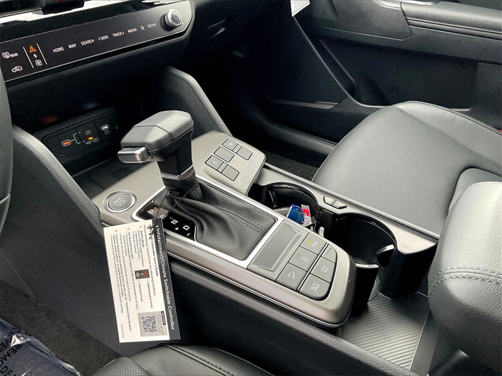 2026 Kia Sportage EX - Photo 14