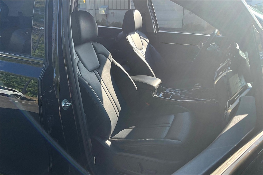 2022 Kia Sorento SX - Photo 11