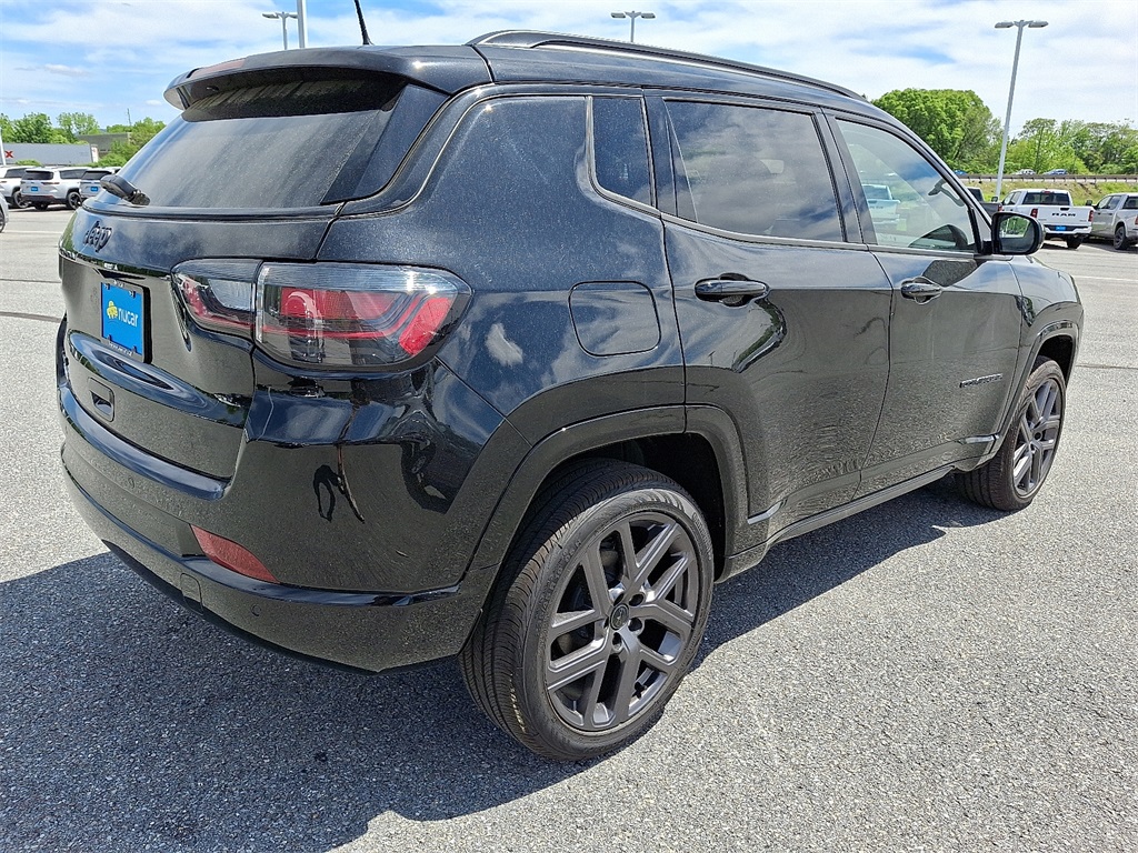 2025 Jeep Compass Limited - Photo 4