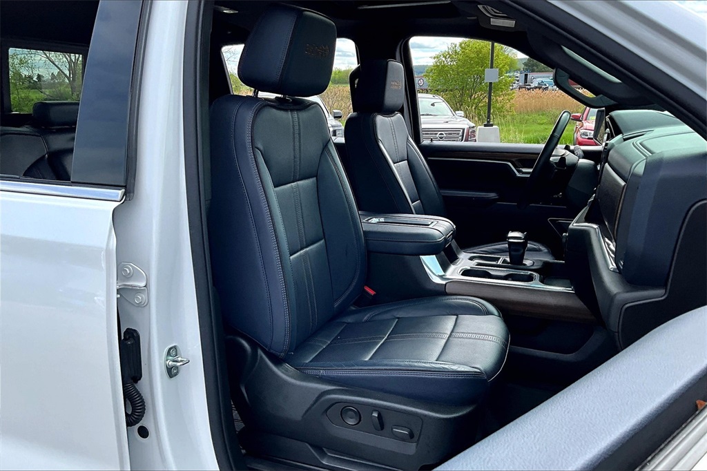 2022 Chevrolet Silverado 1500 High Country - Photo 11