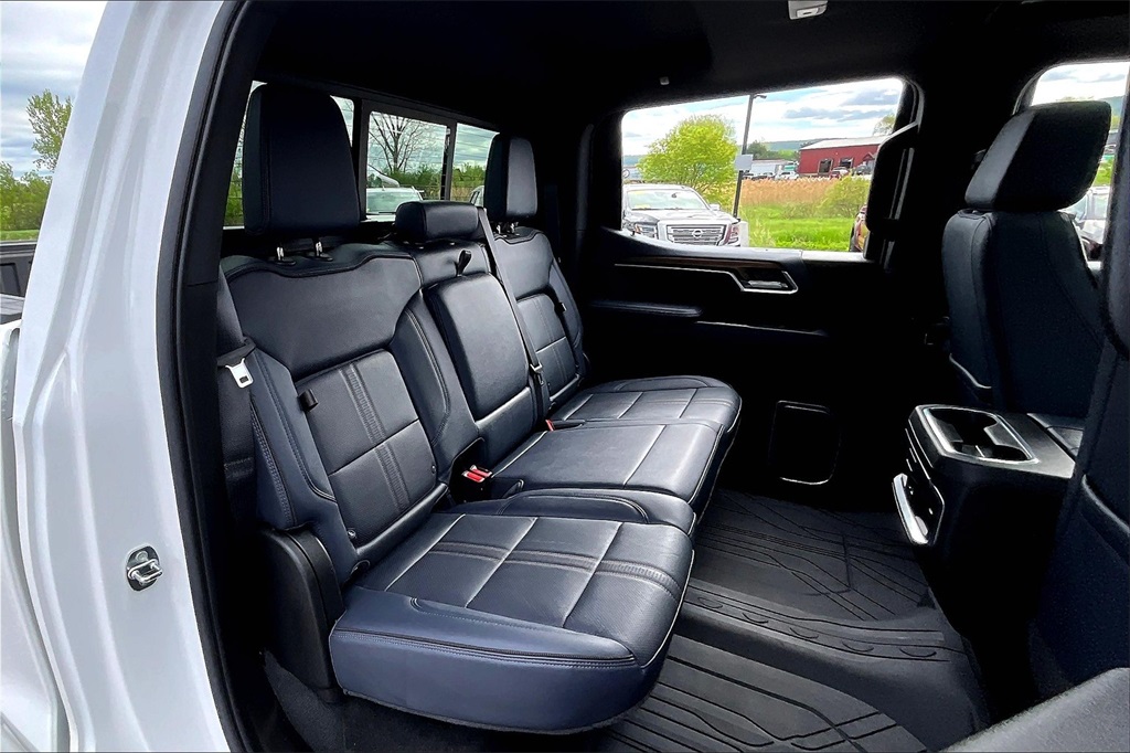 2022 Chevrolet Silverado 1500 High Country - Photo 16