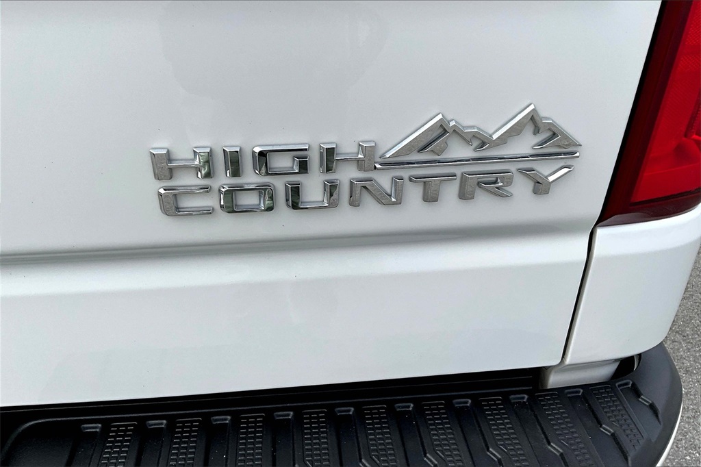 2022 Chevrolet Silverado 1500 High Country - Photo 28