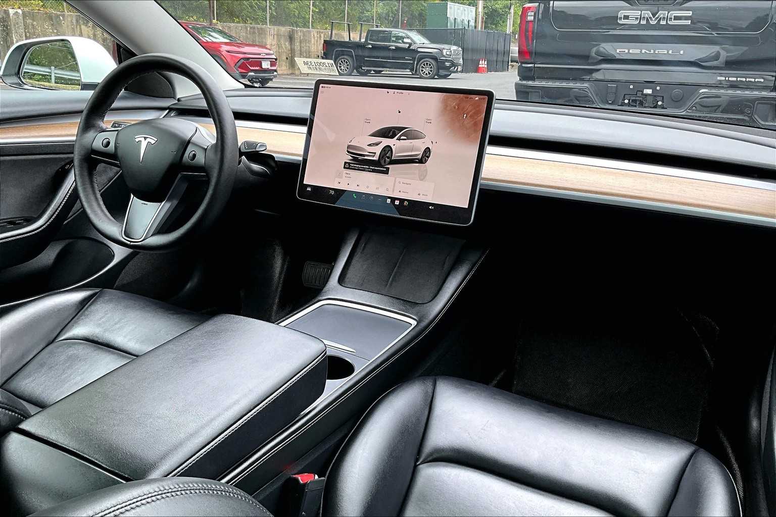 2023 Tesla Model 3  - Photo 14