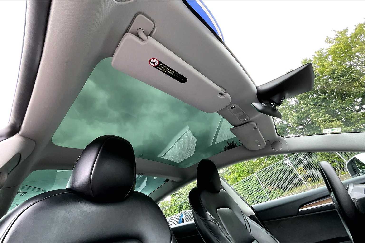 2023 Tesla Model 3  - Photo 22