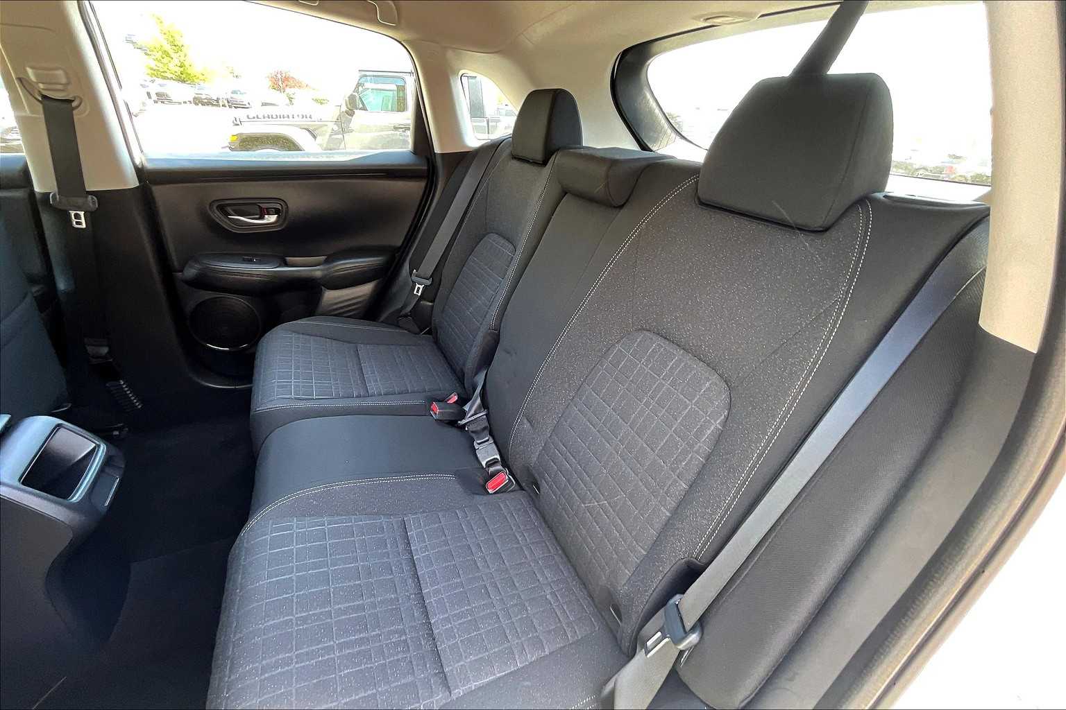 2023 Honda HR-V LX - Photo 15