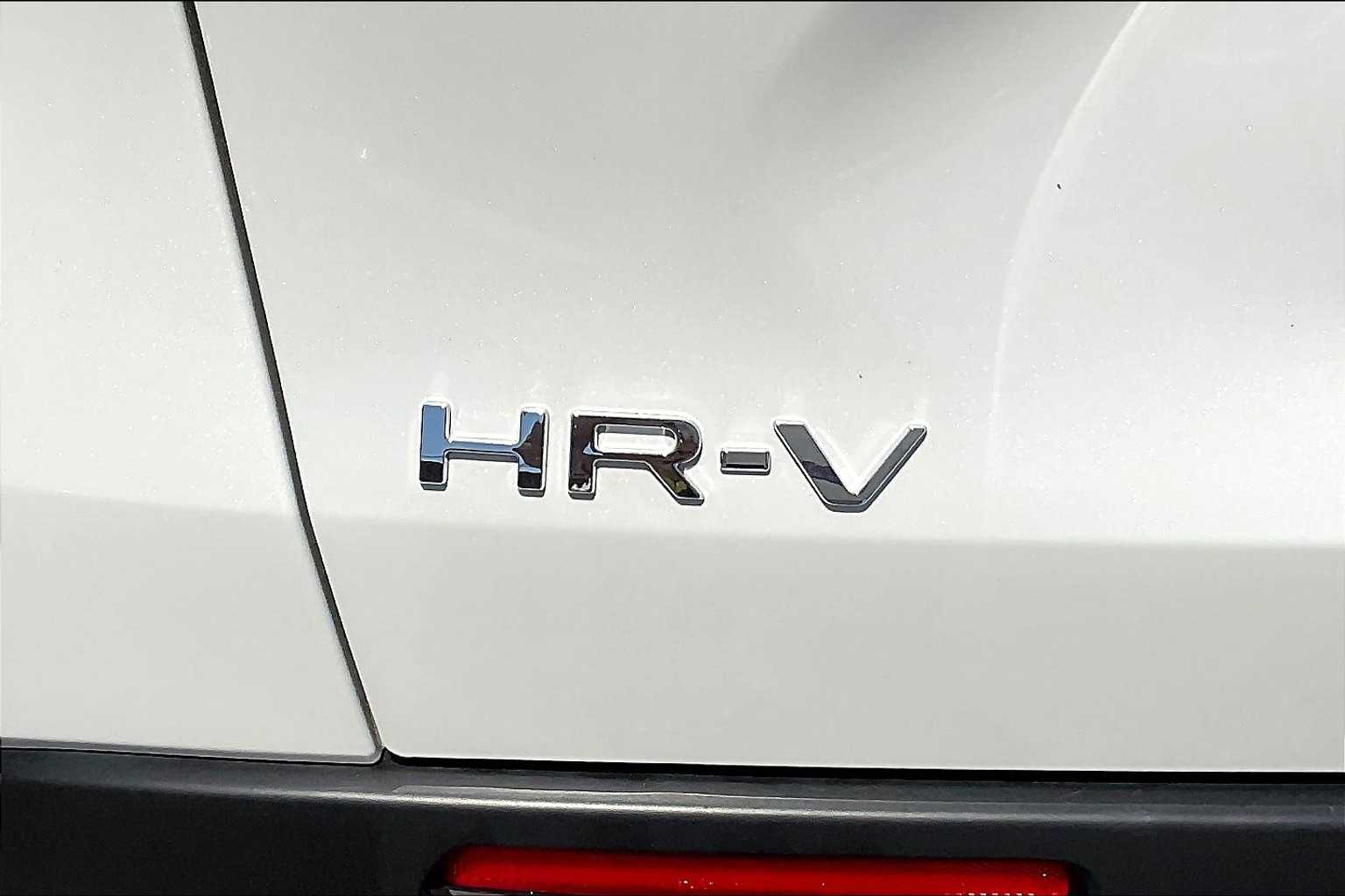 2023 Honda HR-V LX - Photo 28