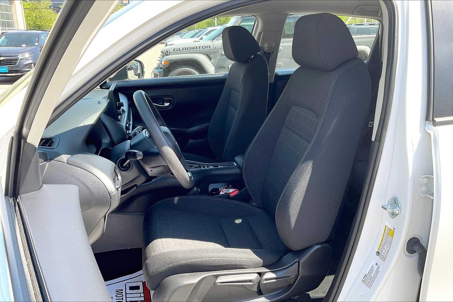 2023 Honda HR-V LX - Photo 10