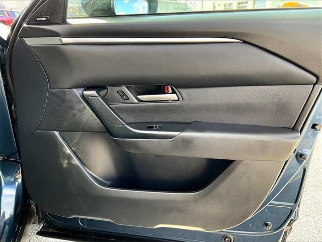 2025 Mazda CX-50 2.5 S Premium Package - Photo 12