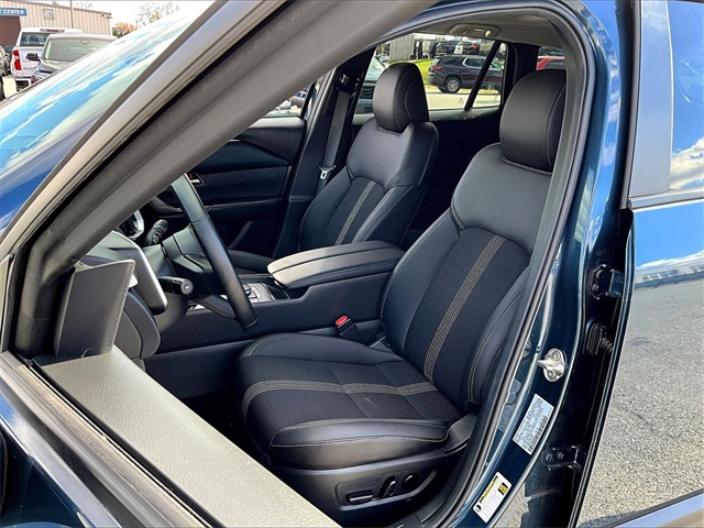 2025 Mazda CX-50 2.5 S Premium Package - Photo 10