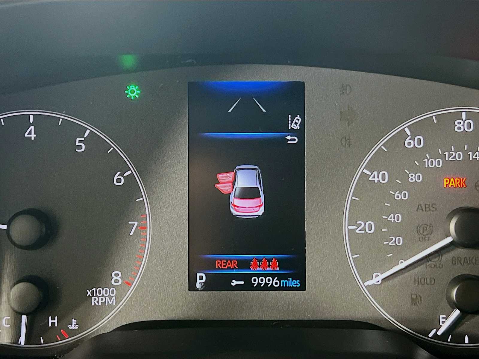 2024 Toyota Corolla LE - Photo 12