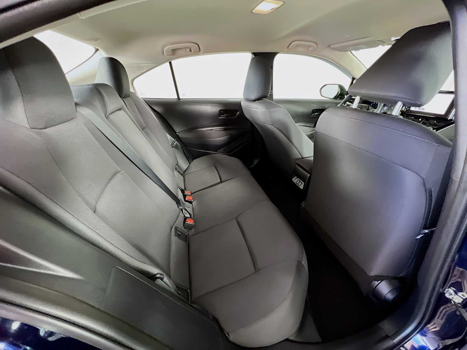 2024 Toyota Corolla LE - Photo 25
