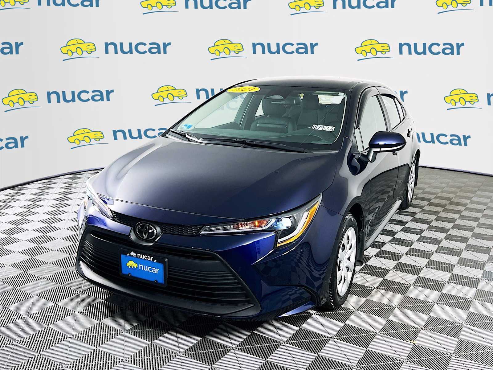 2024 Toyota Corolla LE - Photo 3