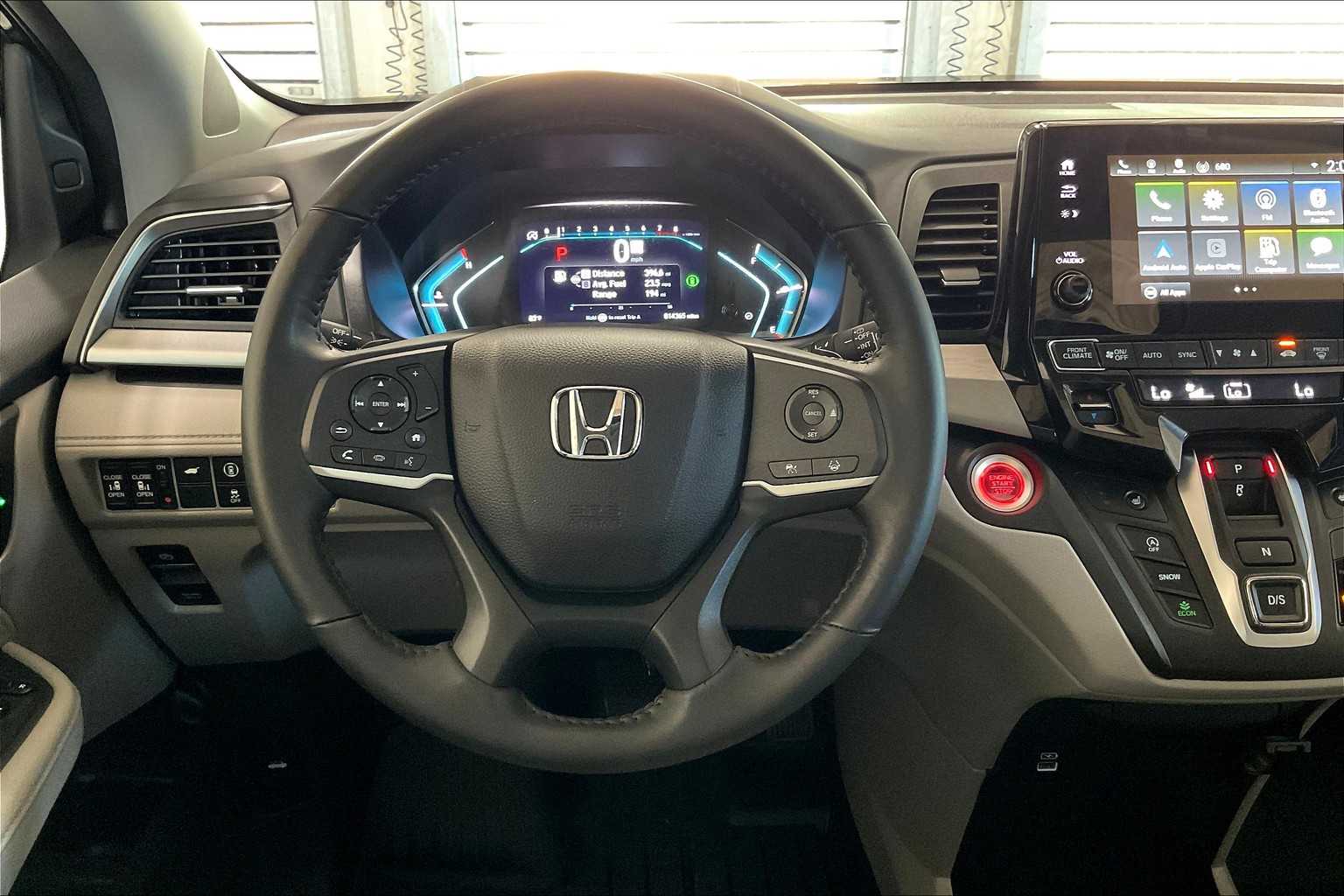 2024 Honda Odyssey EX-L - Photo 18