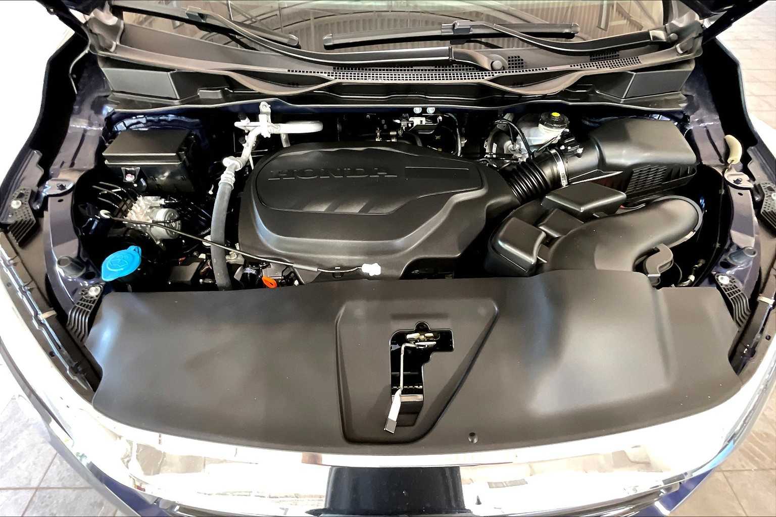 2024 Honda Odyssey EX-L - Photo 30