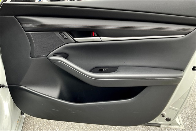 2025 Mazda Mazda3 2.5 S Select Sport - Photo 12